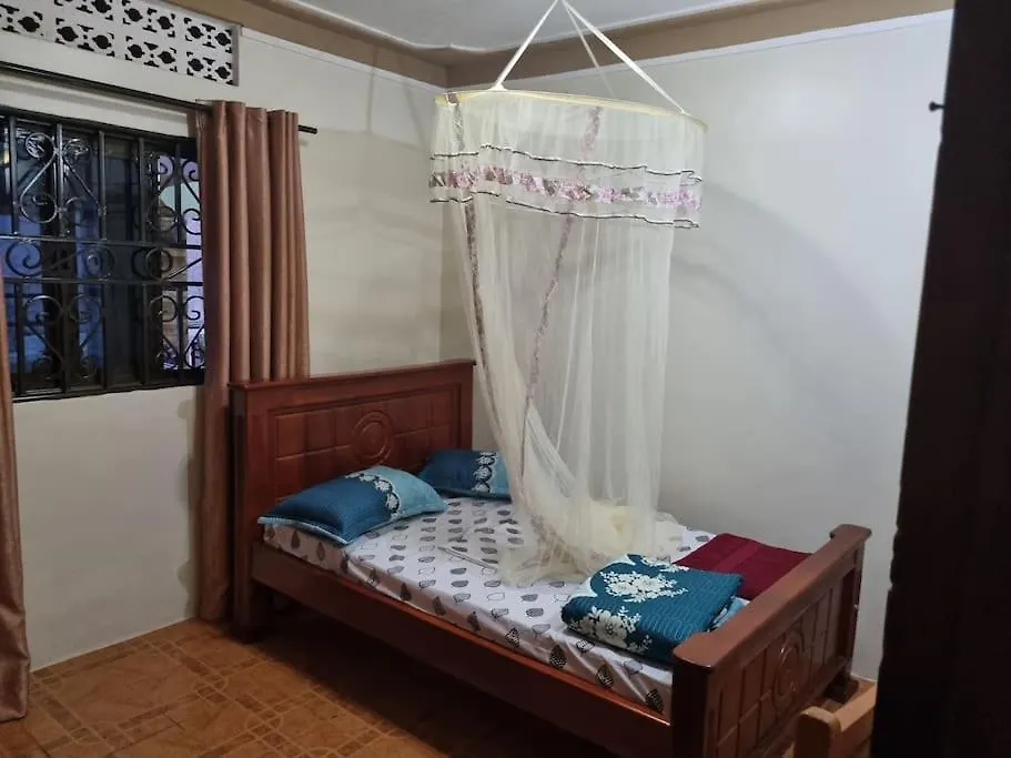 Vila Naalya Estate House Kampala Prázdninový dům